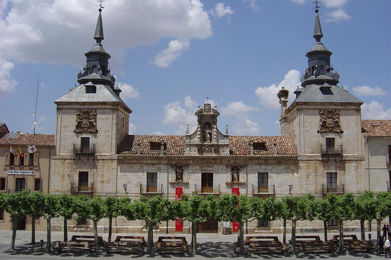 Guided tour of Burgo de Osma (by ECO-BUS)