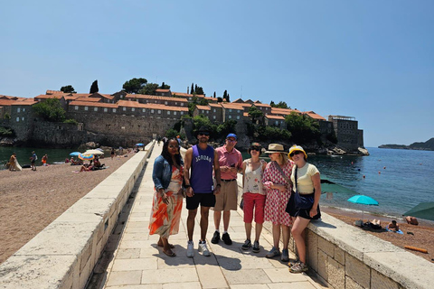 Desde Tirana: Excursión de un día a Budva y Kotor