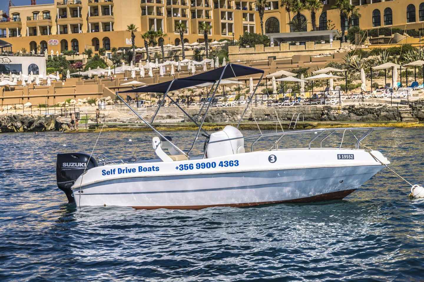 St Julian's: Private Boat Charter with Captain