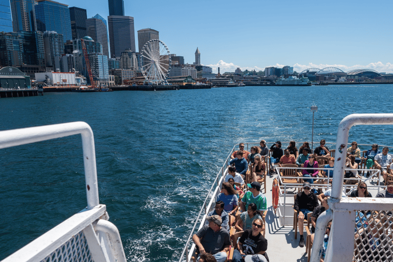 Seattle: Locks Cruise with Local Guide Departs From AGC Marina/Lake Union with Return Bus