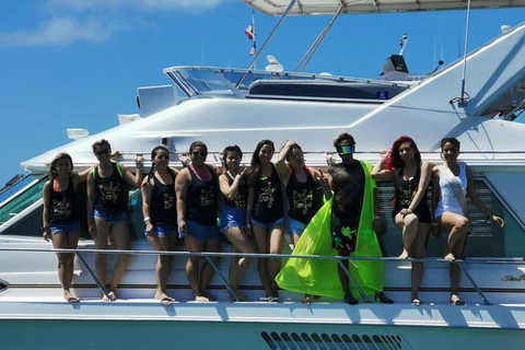 坎昆：豪华游艇之旅前往伊莎贝拉岛，主厨 #GMBSR55FUN坎昆：豪华游艇之旅，前往伊莎贝拉岛，主厨服务 #GMBSR55FUN