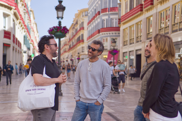 Málaga : Wine & Tapas Tour