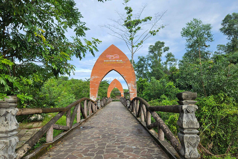 Da Nang/Hoi An : Aventure dans les montagnes de marbre et la terre sainte de My SonPrise en charge à Hoi An