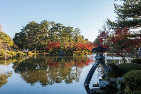 Desde Tokio: excursión de 1 día a Shirakawago y Kanazawa