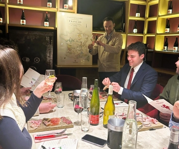 Paris: Wine and Charcuterie Tasting Experience