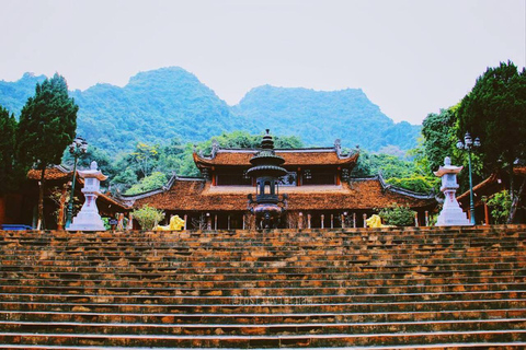 From Hanoi: Perfume Pagoda & Huong Tich Cave Group Tour