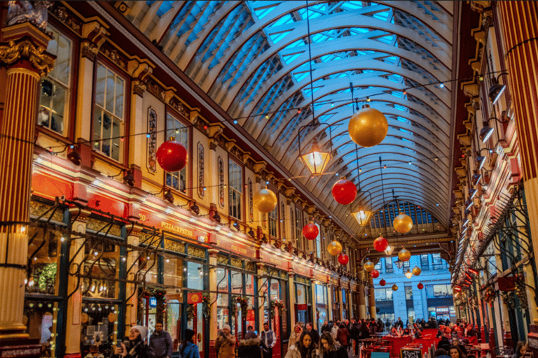 伦敦：哈利·波特 Lumos 圣诞灯巴士观光