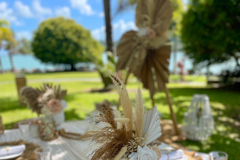 Airlie Beach: Luxury Bohemian Picnic Experience