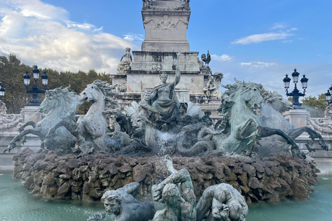 Bordeaux: tour per piccoli gruppi con caffè e pasticcini