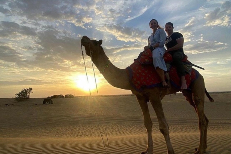 8-tägige private Luxusreise Goldenes Dreieck mit Jodhpur JaisalmerTour mit 3-Sterne-Hotel-Empfehlung