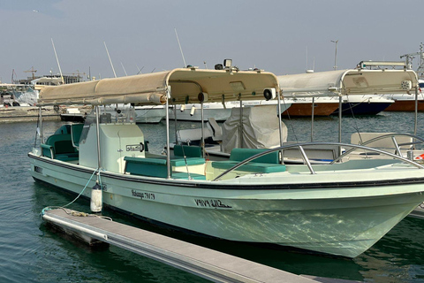 Jeddah: Red Sea Boat Rental with Crew and Water Activities