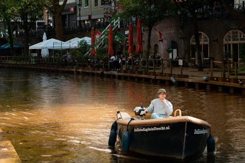 Utrecht: Private Electric Boat Rental