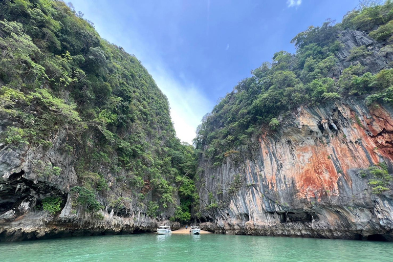 James bond +yao yai +naka island