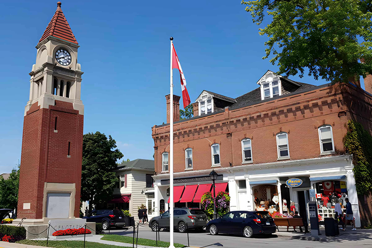 Depuis Toronto : Excursion d'une journée à Niagara-on-the-Lake, vin et chocolat