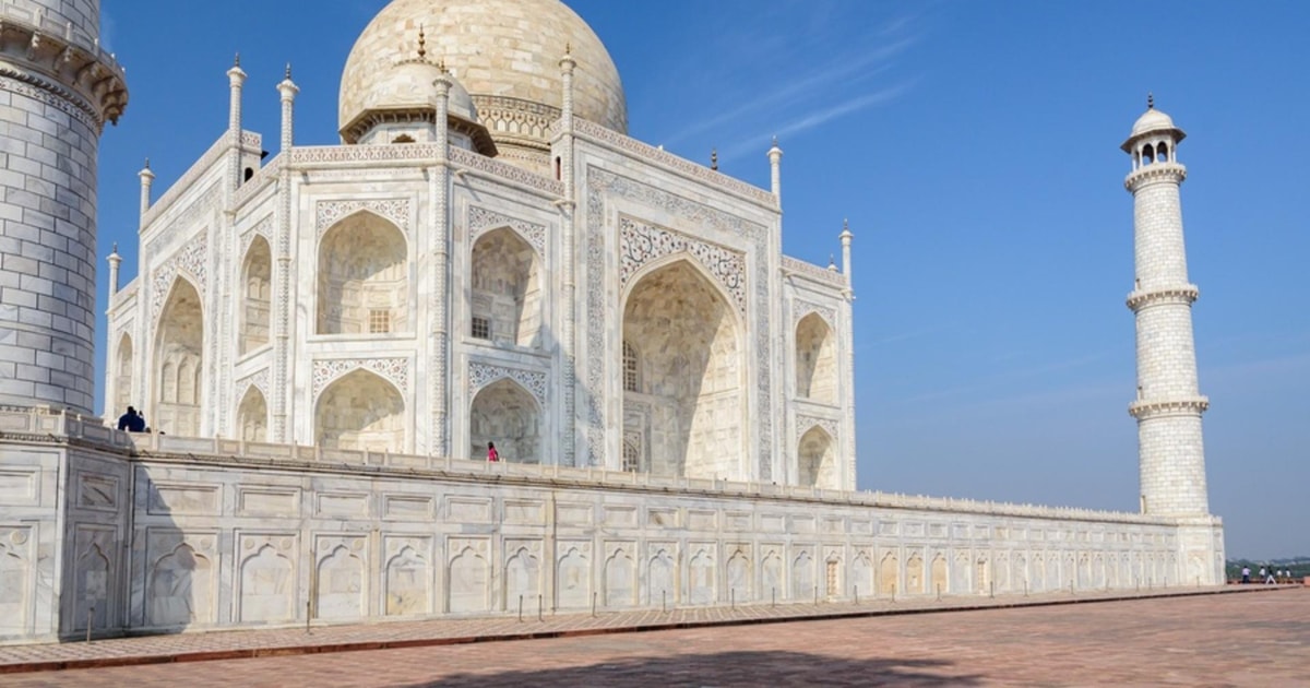 Agra:- Taj Mahal Guided Tour (Skip The Line Entry Tickets) | GetYourGuide