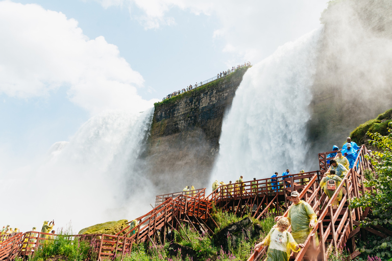 Cataratas do Niágara: Caverna dos Ventos, Passeio de Barco, &amp; Passeio de TrolleyCataratas do Niágara: Tour guiado com barco, caverna e carrinho e guia