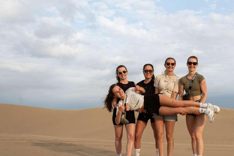 Huacachina: Sandboarding and 4x4 Adventure