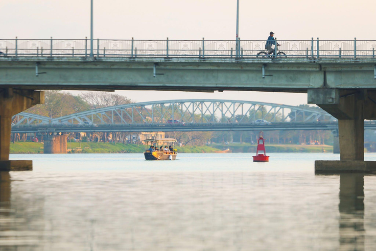 Hue: Perfume River Electric Boat Cruise with Hotel Transfer Shared Eco-Boat Cruise (Meeting Point)