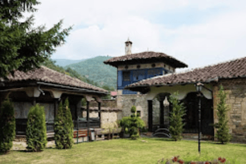 Skopje : Tetovo, Mavrovo, Galicnik et John Bigorski - Excursion d'une journéeSkopje : excursion d'une journée à Tetovo, Mavrovo, Galicnik et John Bigorski