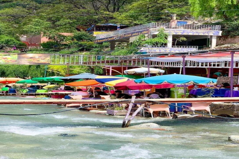 Marrakech à la vallée de l&#039;Ourika - Excursion d&#039;une journée avec déjeuner et cascadeExcursion d&#039;une journée panoramique de Marrakech à la vallée de l&#039;Ourika, déjeuner et ca