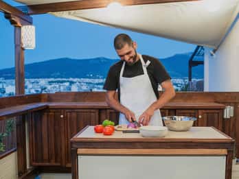 Athens: Cooking Class at Diamond Roof Garden