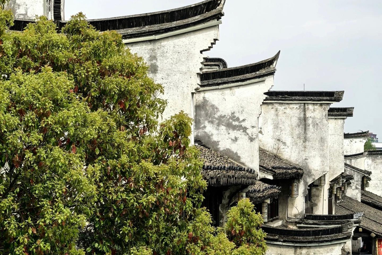 Hangzhou to Jiaxing: South Lake, Local Snack & Heritage Walk