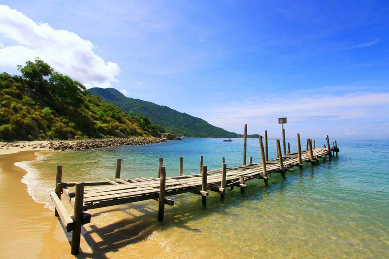 Visit Cham Islands & Snorkelling & Scuba Diving Group Tour