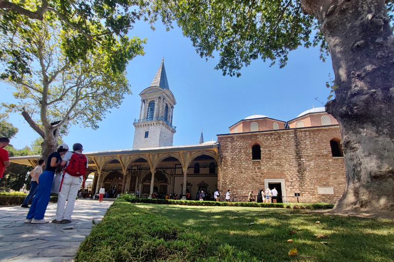 Blue Mosque, Topkapı Palace and Harem Guided Tour Tour with Entry Tickets