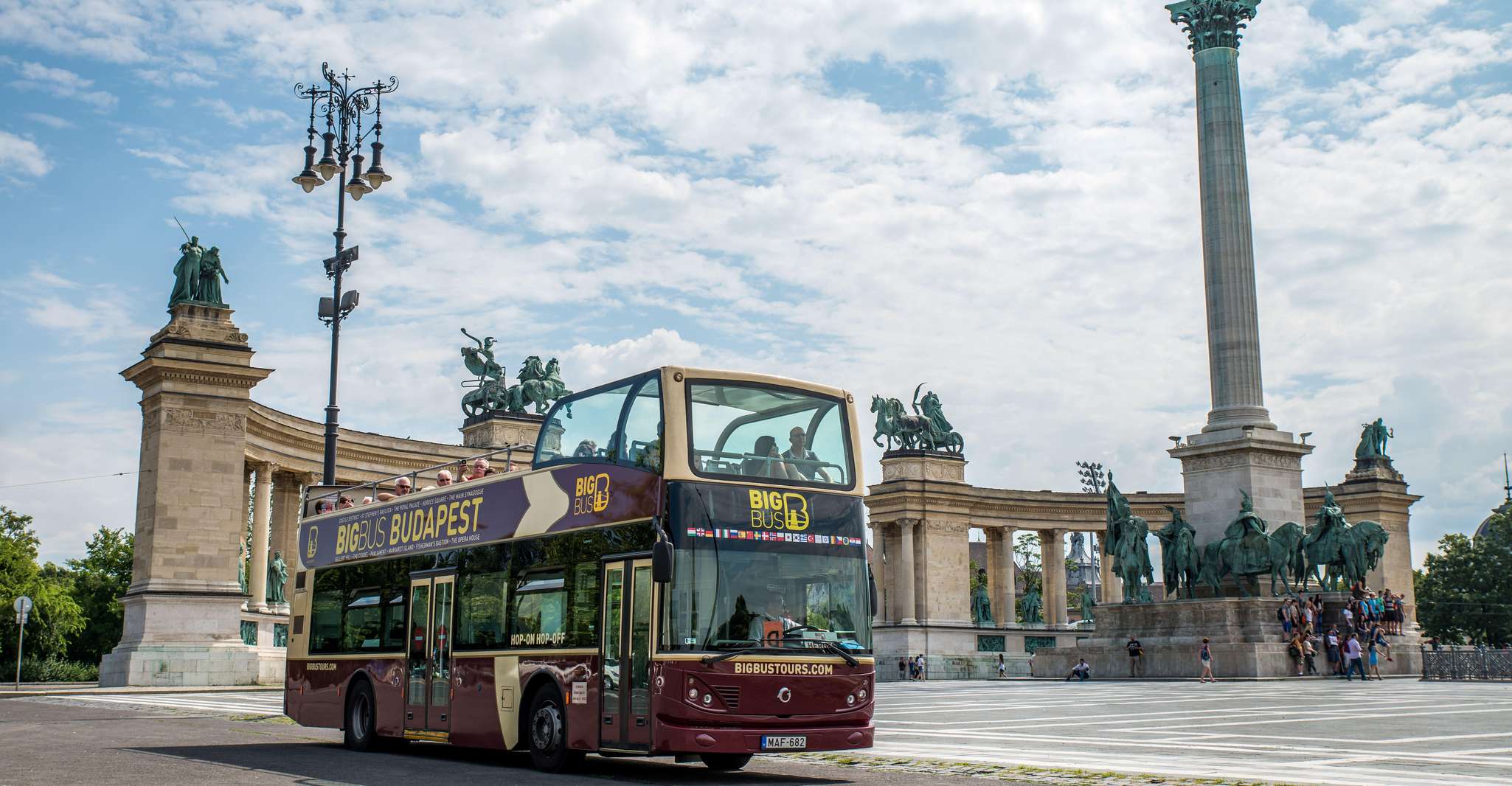 Budapest: Big Bus Hop-On Hop-Off Tour by Open-top Bus photo 4