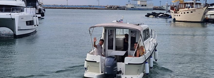 Izola : visite privée en bateau à Strunjan et Piran avec boissons