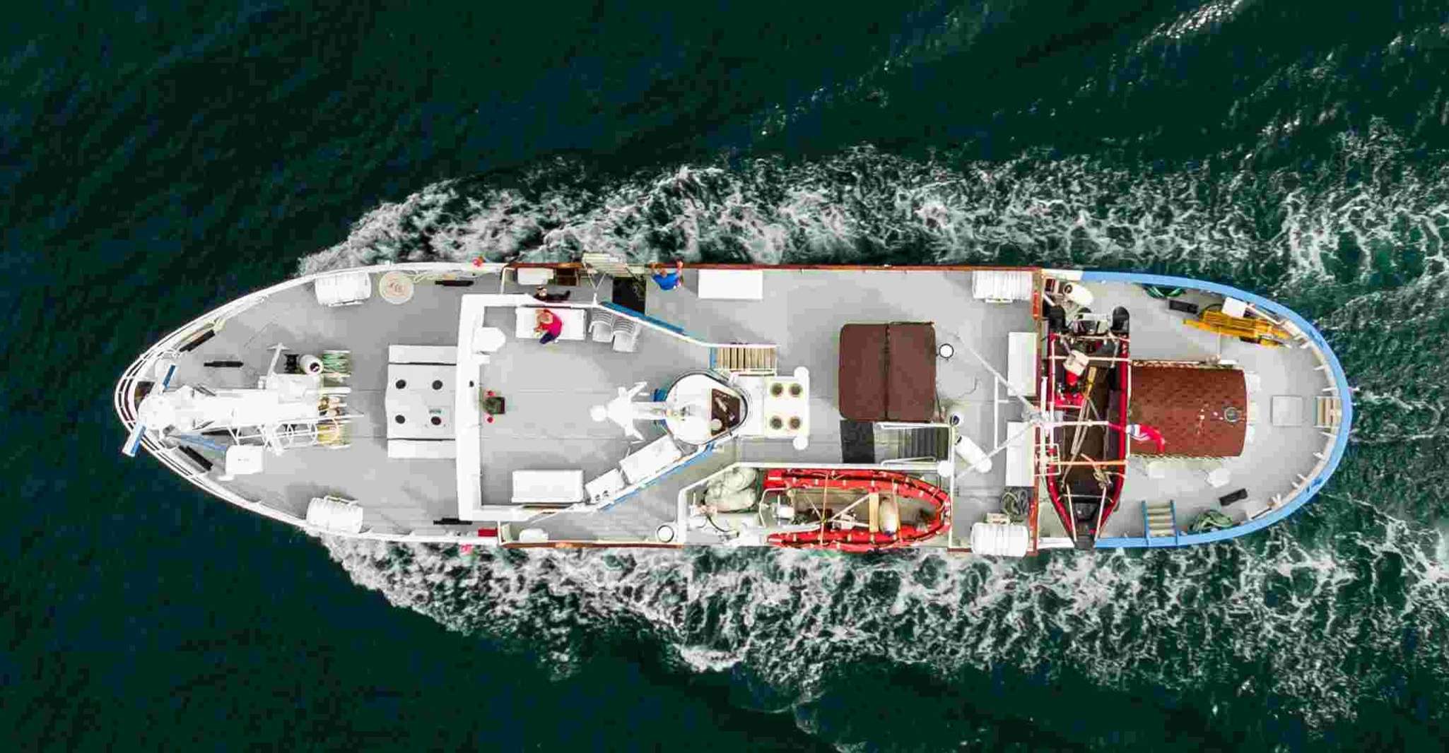 Da Tromsø, Northern Lights Cruise su un'accogliente nave d'epoca - Hizvo