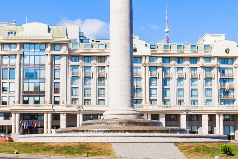 Tbilisi: City Highlights Tour by Car with Chronicles & Wine Private Tour With Hotel Pick-up