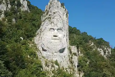 Bådtur på Donau med Decebal-statuen