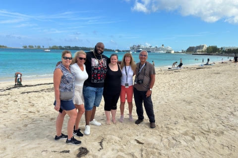 Tour de la ciudad de Nassau: Descubre los encantos de la antigua Charles Towne