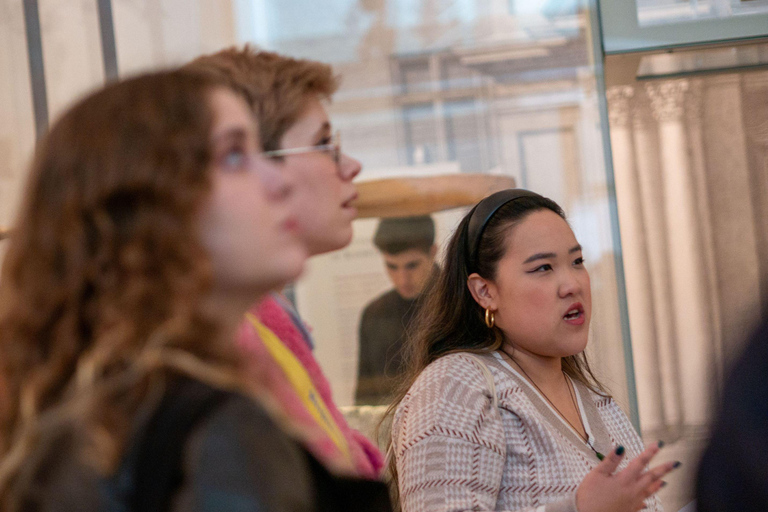 أكسفورد: جولة في متحف أشموليان - من تصميم Uncomfortable Oxford™جولة عامة