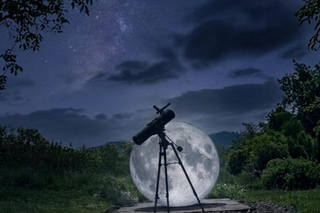 Balatonmeer: privé-gezinsprogramma in het planetarium, bij elk weer