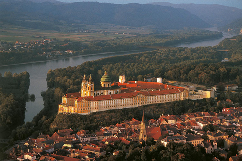 2 Castles and Melk Abbey: Private Guided tour from Vienna