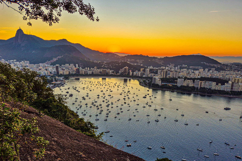 Rio de Janeiro sunset by Jeep Italian speaking guide
