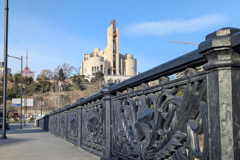 Tbilisi: Hidden Layers of Tbilisi Through Local Eyes Shared group/Small group