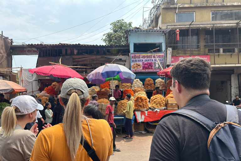 Mumbai: Unique Dharavi Slum Tour with a Local Guide Tour with Hotel Pickup & Drop