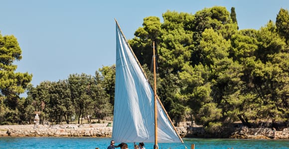 Zadar Half-Day Sailing with a Traditional Lateen Sail