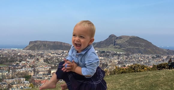 Edinburgh: Kids&#39; Scottish Crafts & Games, German or English