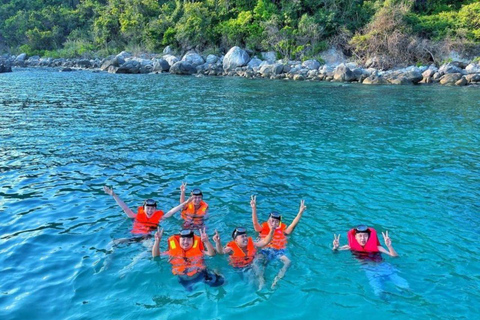 Tour di snorkeling delle isole Cham in motoscafo : Hoi An / Da NangPickup Da Nang