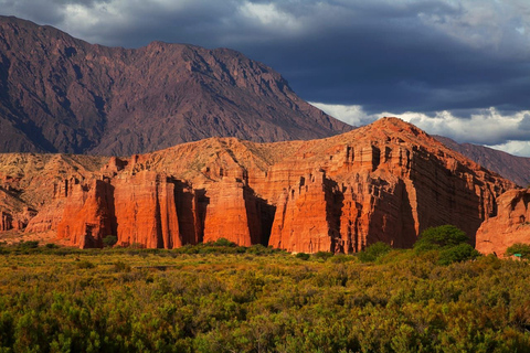 Van Salta: 2-daagse begeleide trip naar Cafayate en HumahuacaVan Salta: 2-daagse begeleide reis naar Cafayate & Humahuaca