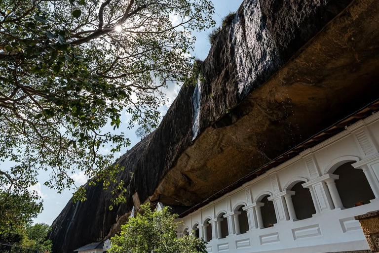 5 Days Sri Lanka Highlights Tour: Culture, Nature & Heritage