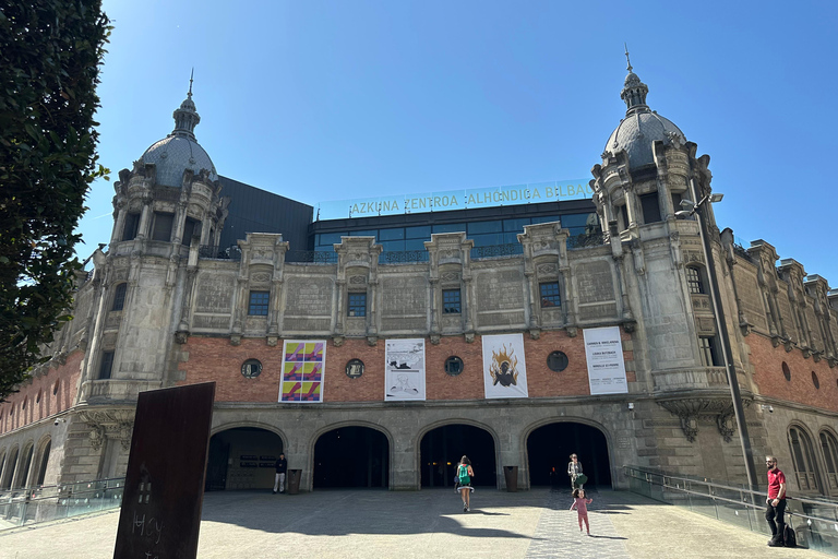 Bilbao: Private guided visit in Italian with a historian
