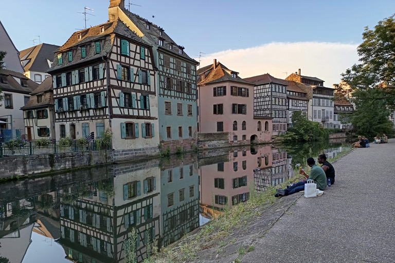 Discover the Wines of Alsace and short introduction to Strasbourg Discover German shepherd wines and a short introduction to Strasbourg