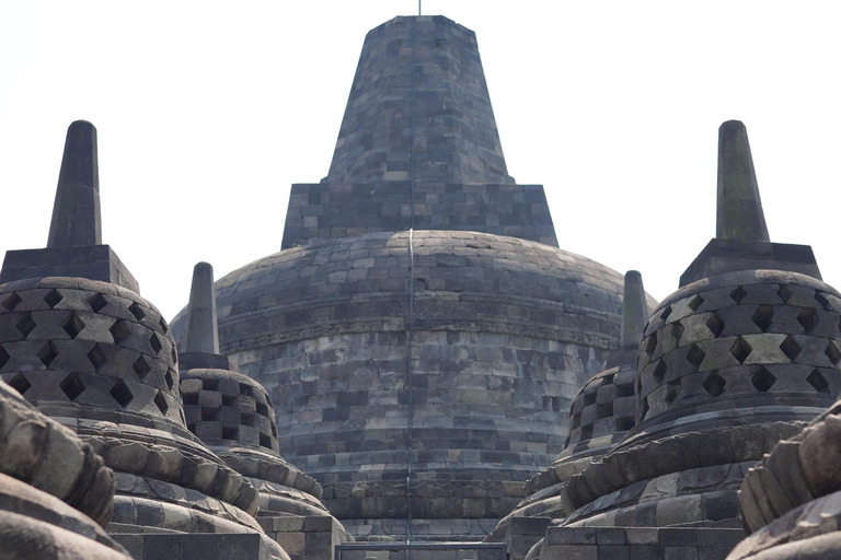 Yogyakarta: Borobudur sunrise,guarantee climb-up& Prambanan Borobudur Sunrise sharing Tour Without Ticket