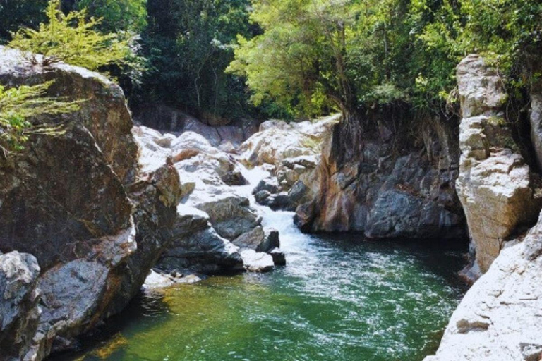 Mendihuaca: Pozo Encantado Trek with Meditation & Nature