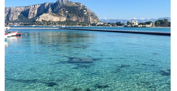 Boots- und Schnellbootverleih – ganzer Tag (10:00–17:30 Uhr)